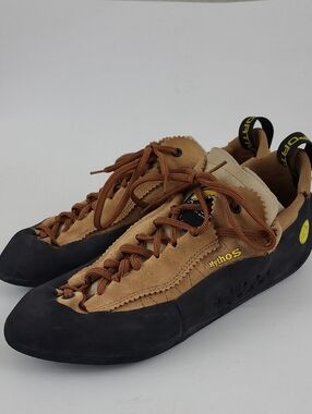 La Sportiva Climbing Shoes Mythos Terra Size Men's 11 / Women's 12